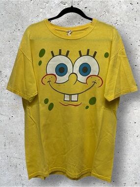 Vintage Y2K 2009 SpongeBob SquarePants Big Face Yellow T-Shirt // L